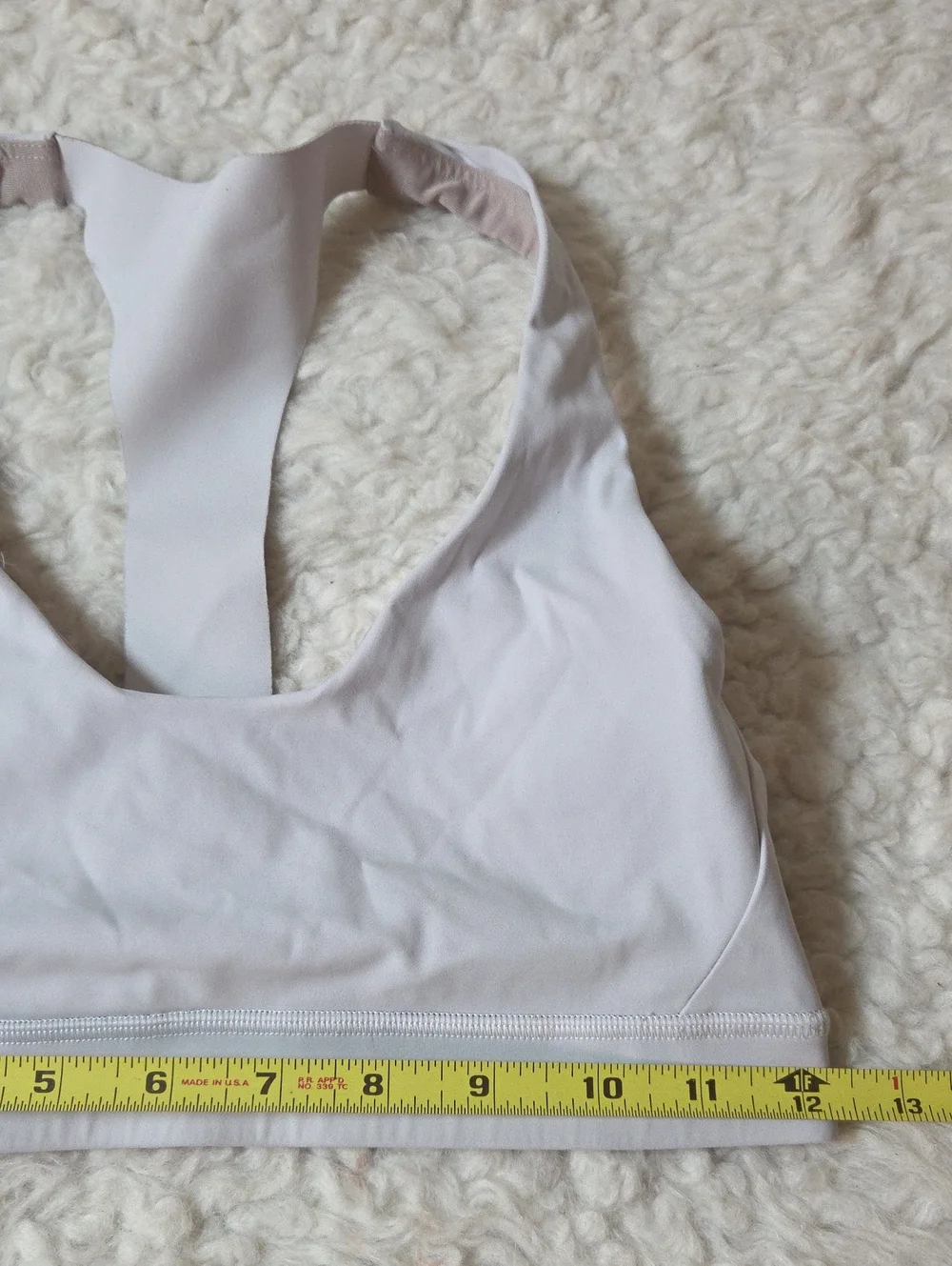 Lululemon Break Free Bra in Light Grey Sz 6 B/C Cup